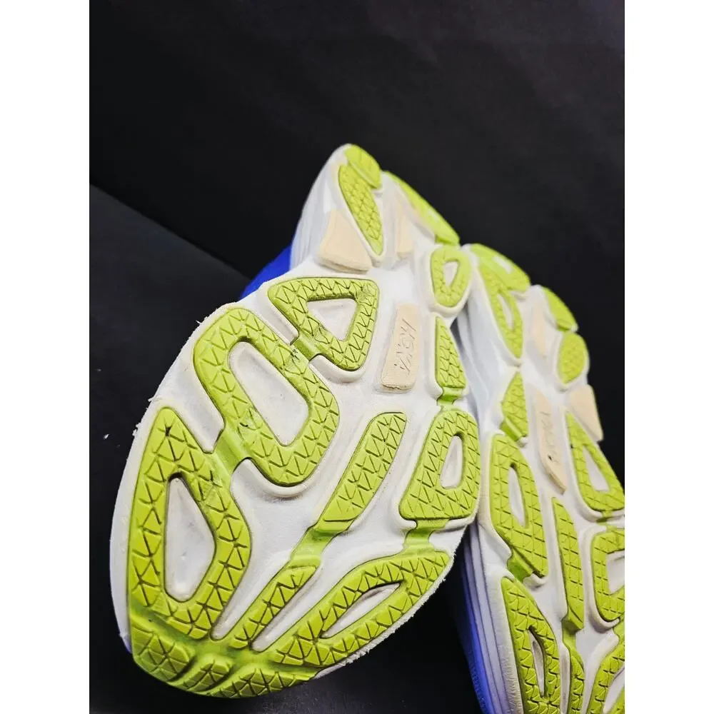 Hoka Women 7.5 Comfy footwear